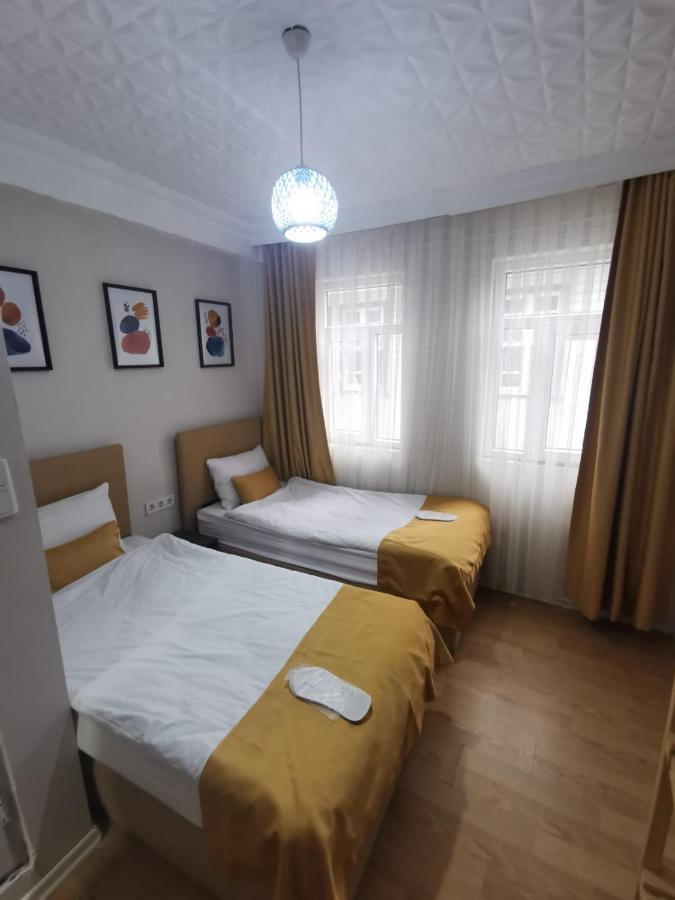 Konut Wooden House Hotel Istanbul Ngoại thất bức ảnh