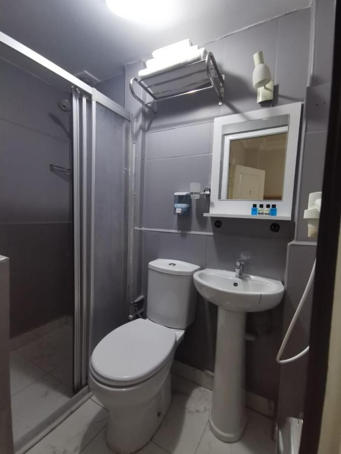 Konut Wooden House Hotel Istanbul Ngoại thất bức ảnh