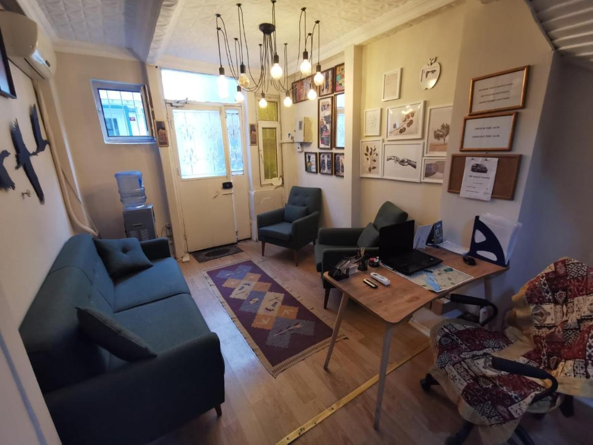 Konut Wooden House Hotel Istanbul Ngoại thất bức ảnh