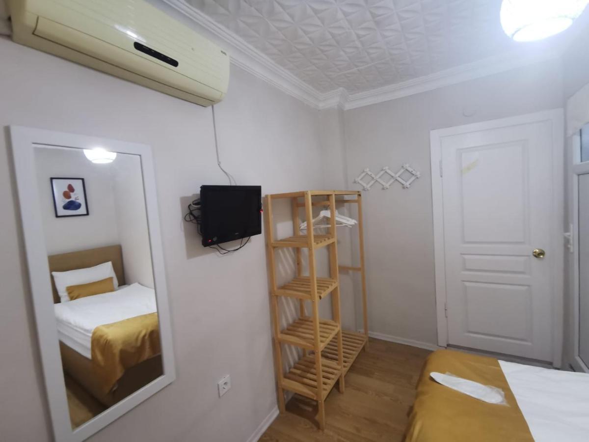 Konut Wooden House Hotel Istanbul Ngoại thất bức ảnh