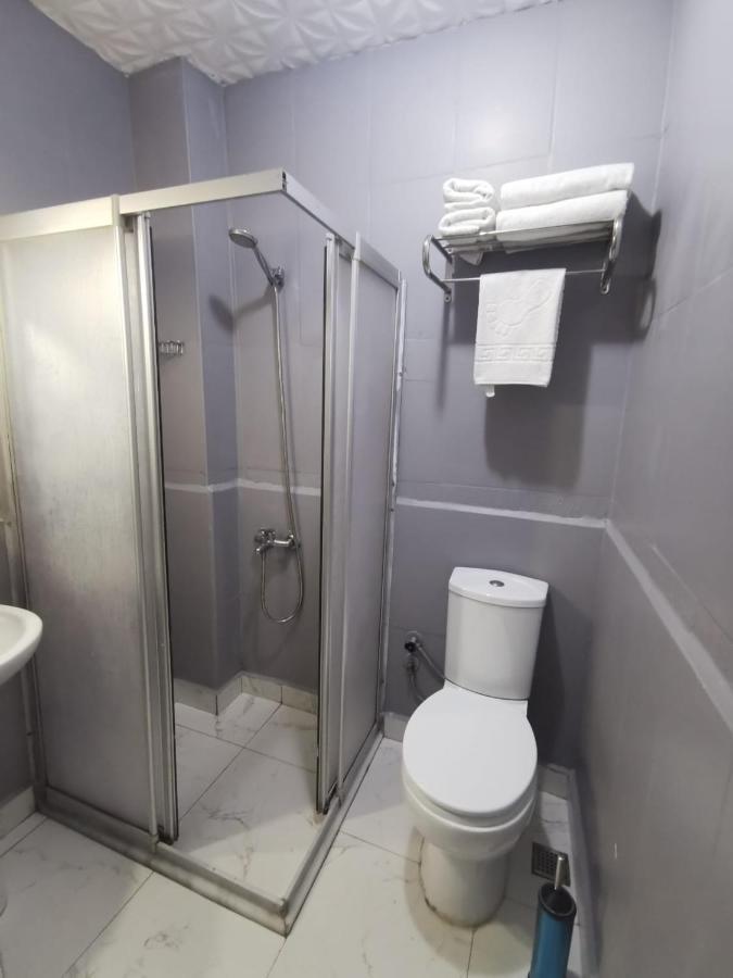 Konut Wooden House Hotel Istanbul Ngoại thất bức ảnh